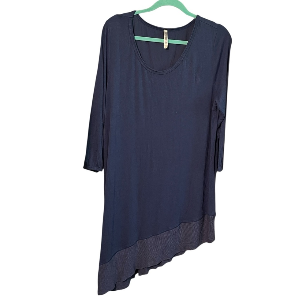 Monoreno size large slate blue long sleeve tee shirt asymmetrical hem 3/4 sleeve